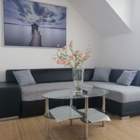 Apartament Piotr Leba Exterior photo